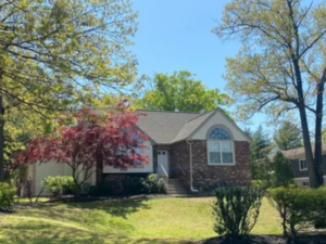 Prominent Office Suite For Lease